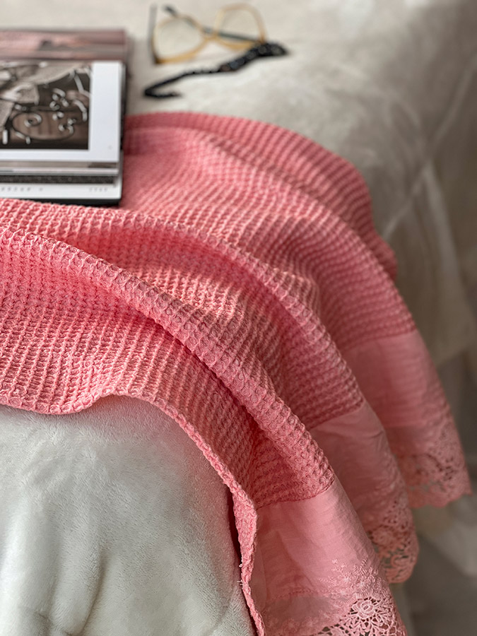 PIE DE CAMA WAFFLE BIZANTINO